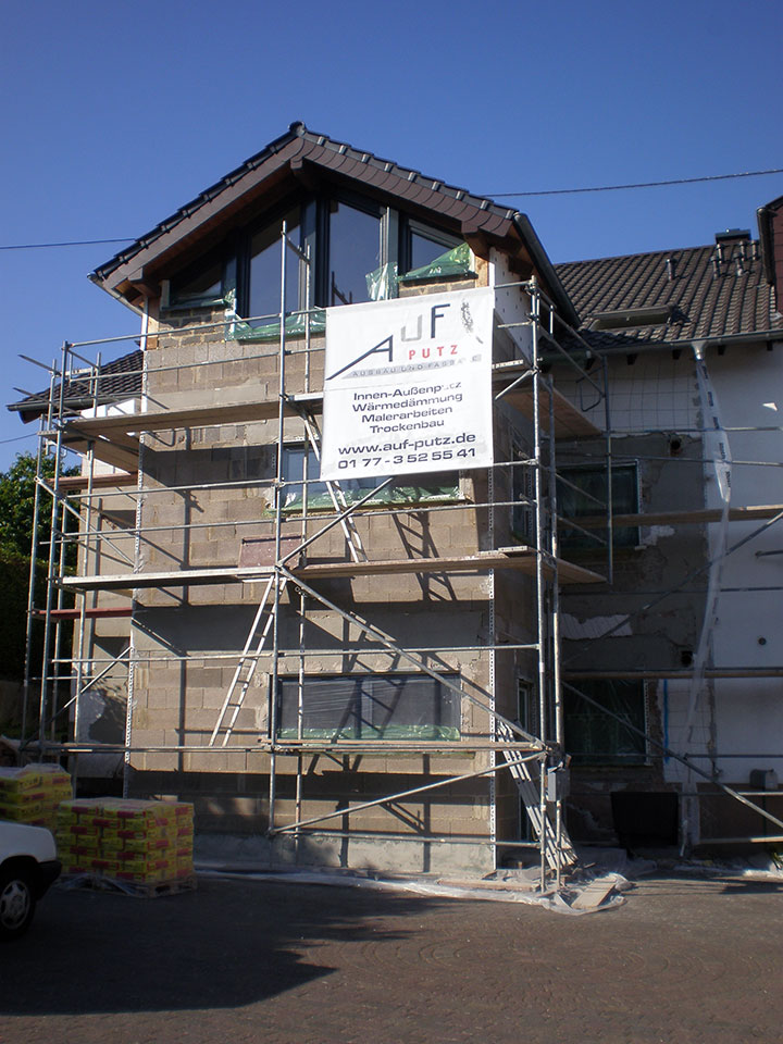 Sanierung von neuer und alter Fassade